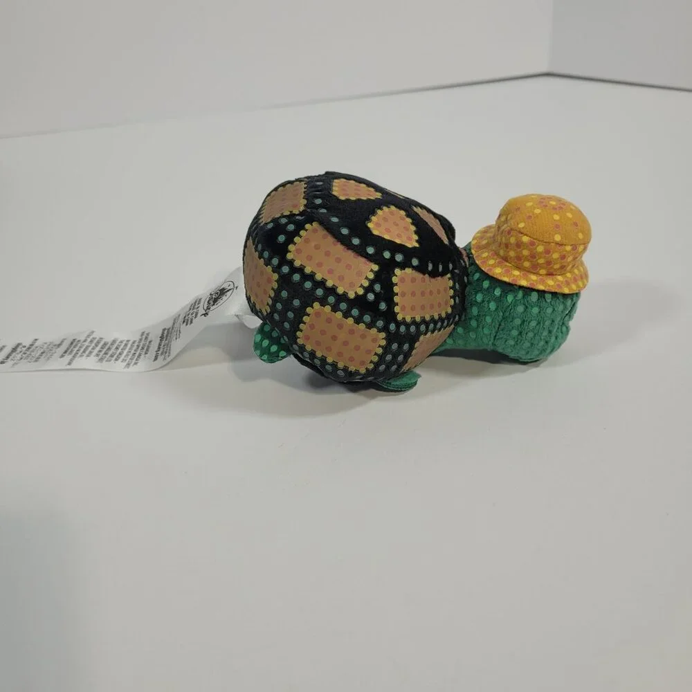 Disney Parks Wishables Main‎ Street Electrical Parade Turtle Plush Chaser